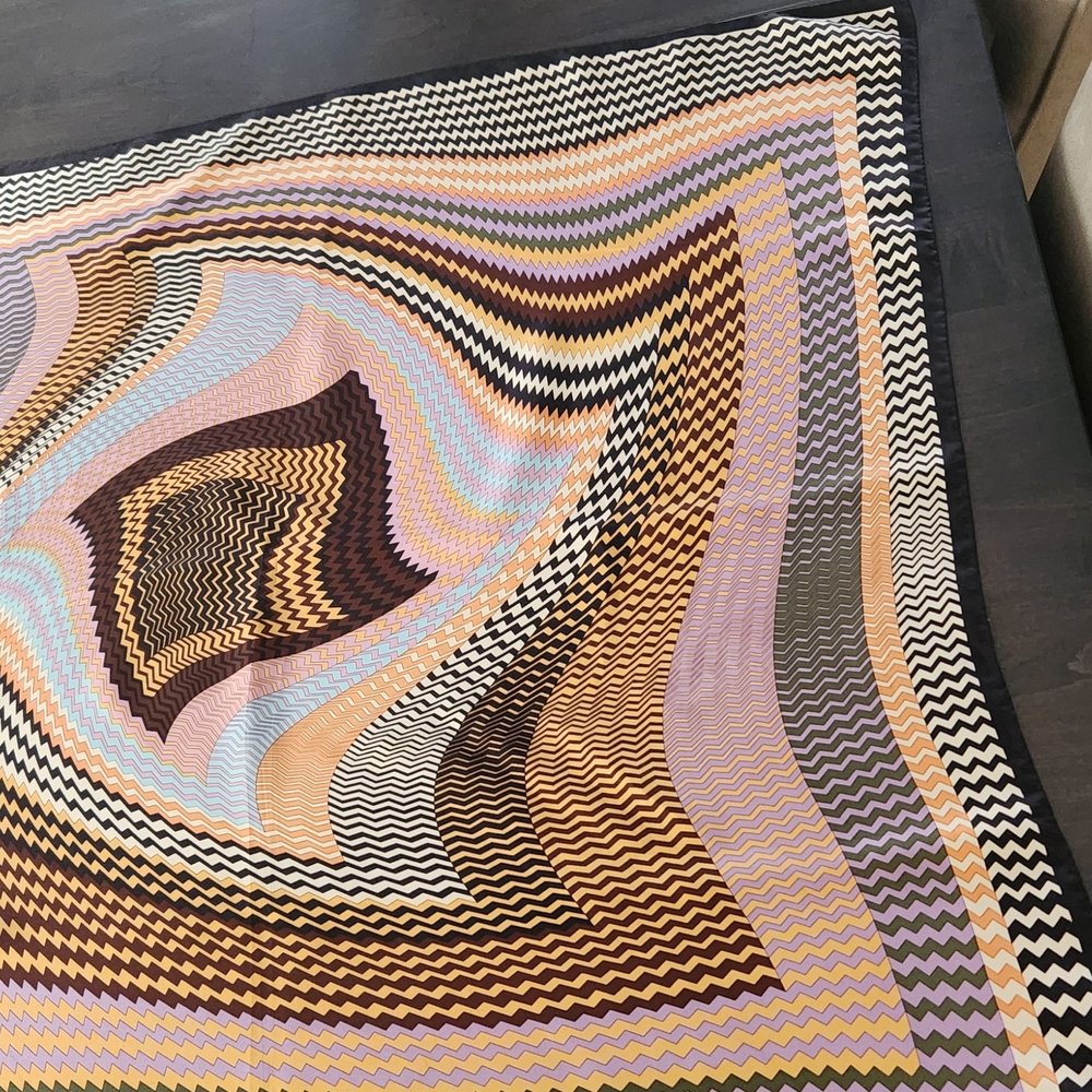 Colorful Geometric Pattern Scarf - Picture 4 of 4